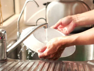 Rửa chén bát cách xả tress đơn giản mà hiệu quả